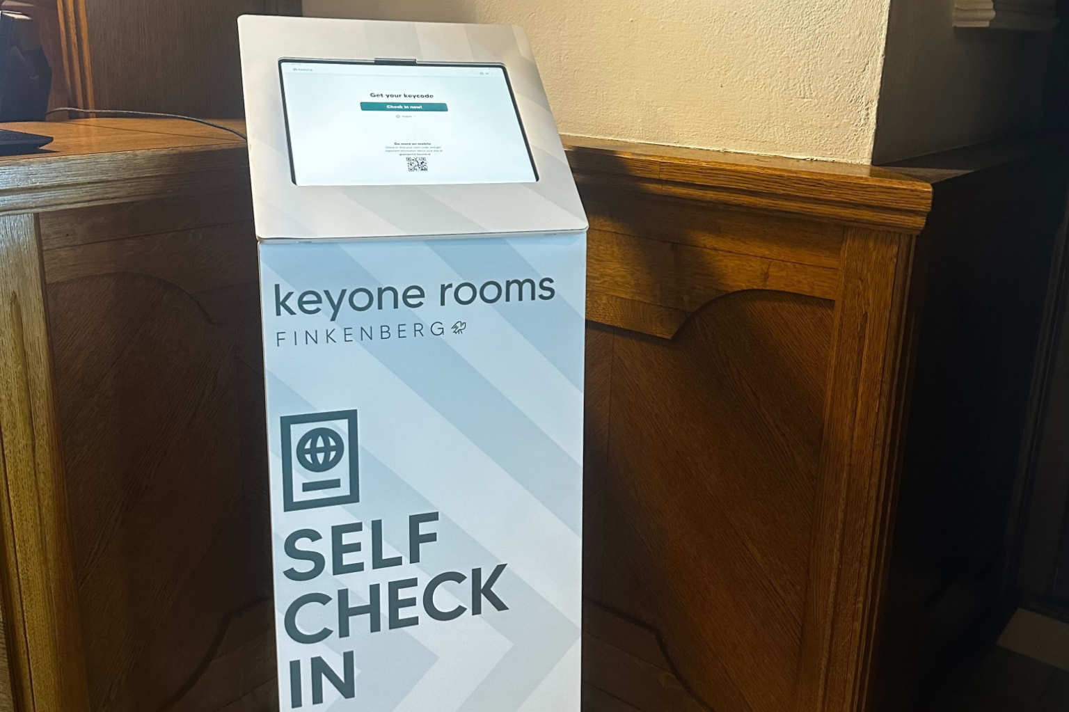 self check in tablet in a hotel